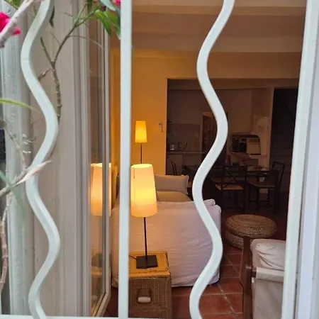 Appartement L'Elegante Terrasse Tropezienne *